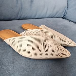 Womens American Eagle slip on shoes NWT
